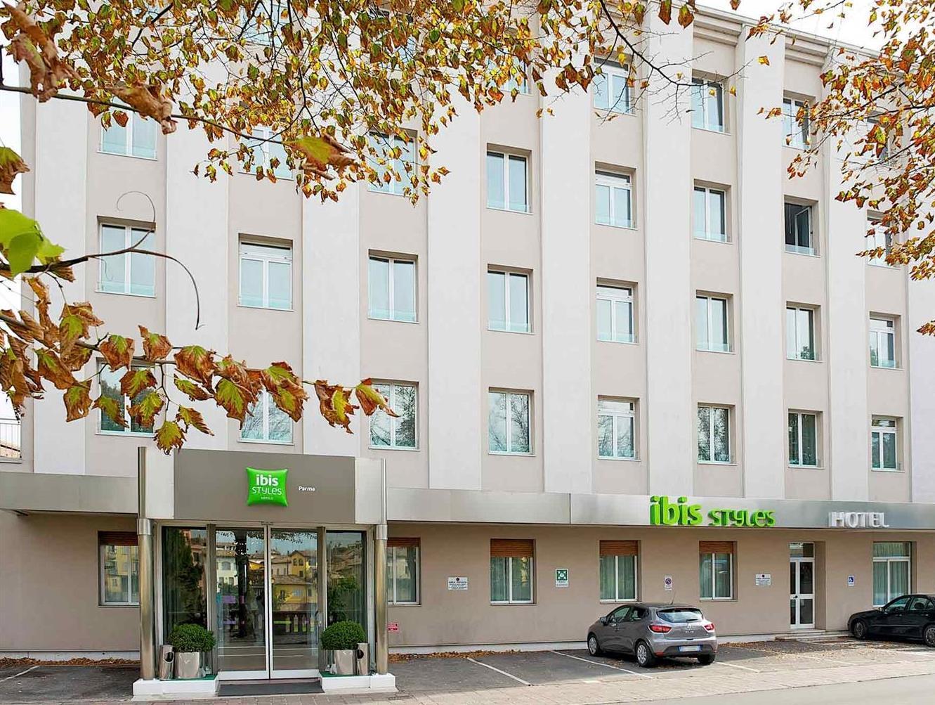 Ibis Styles Parma Toscanini Экстерьер фото