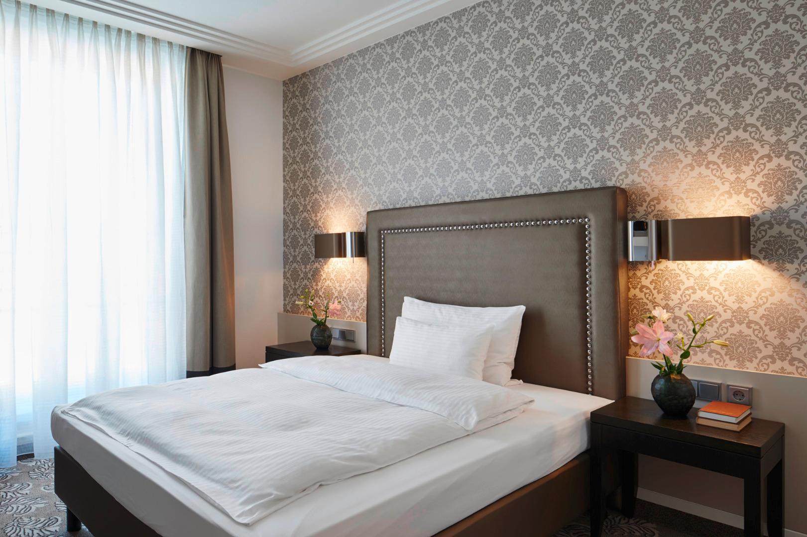 Ibis Styles Parma Toscanini Экстерьер фото